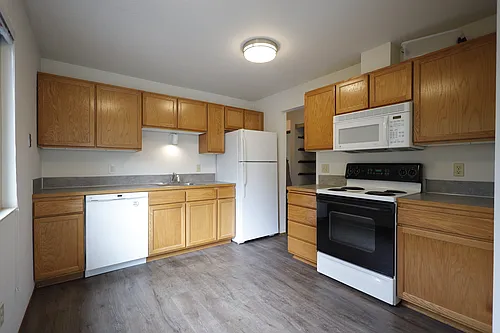 314 N 134th St #303 Photo 1