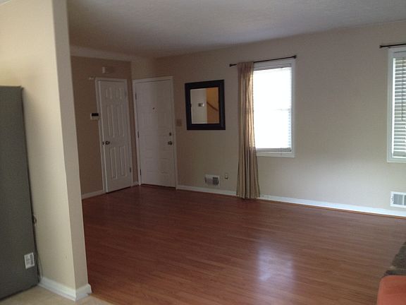 Living room2