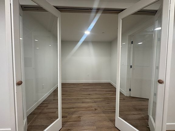 5th image of 669 24th St #4