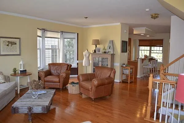 Open floor plan with hardwood - 4030 Royal Lytham Dr