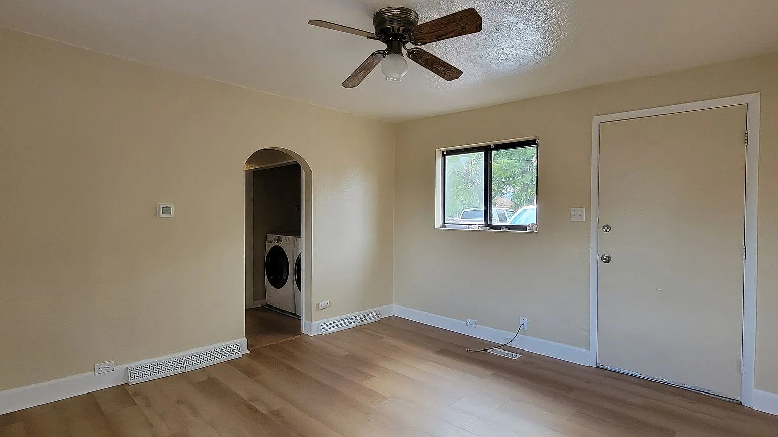 1265 Park Ave — Photo 4