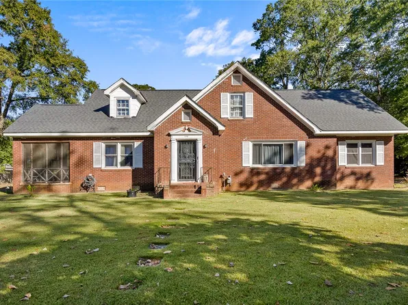 108 W Hampton Ave, Honea Path, SC 29654