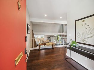 5242 Memorial Dr, Houston, TX 77007