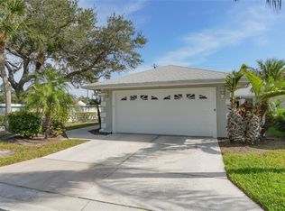 5620 Country Club Way, Sarasota, FL 34243