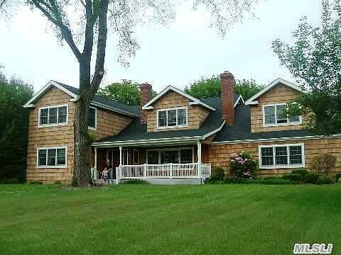 1st image of 11 Catalpa Ln