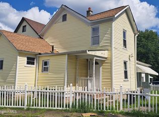 1735 Perry Ave, Scranton, PA