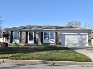 W182N8453 Bryn Mawr Ct, Menomonee Falls, WI
