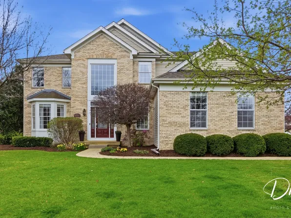 801 Eaton Ln, Lake Villa, IL 60046