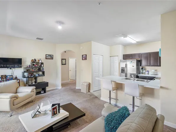 142 SE 28th Ter Unit 11, Homestead, FL 33033