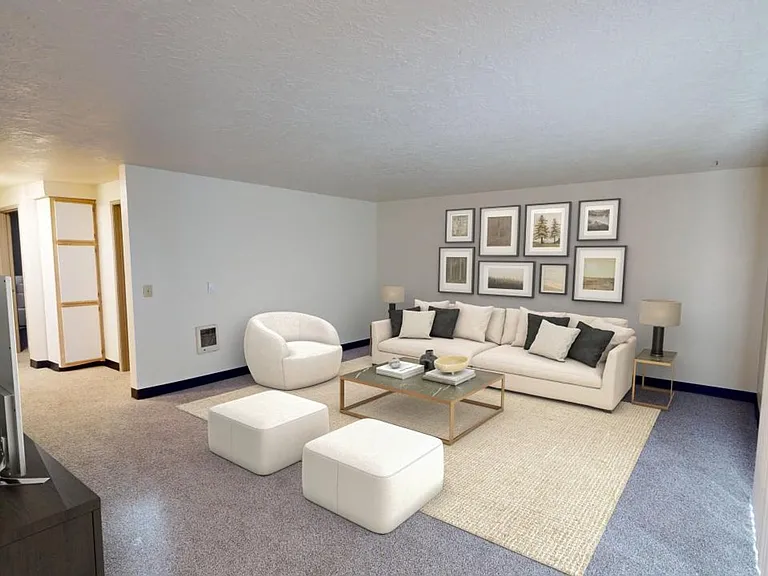 Tall Oaks Apartments — Photo 9