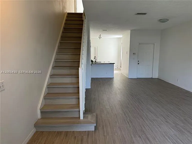 2066 Madeira Dr #Townhouse 2066 — Photo 22