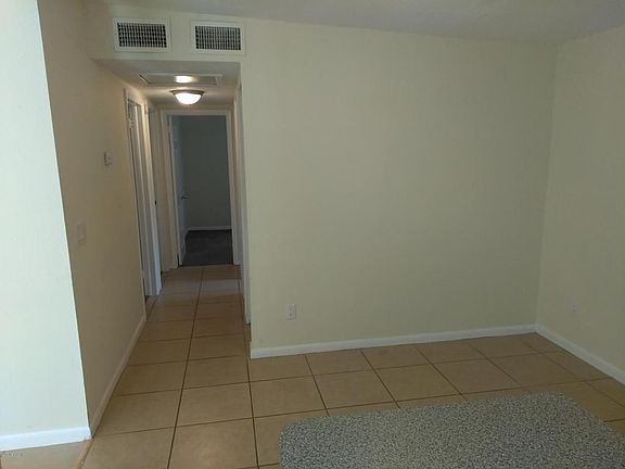 5th image of 3323 Dignan St