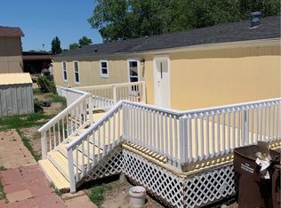 111 Beach Dr, Log Lane Village, CO 80705