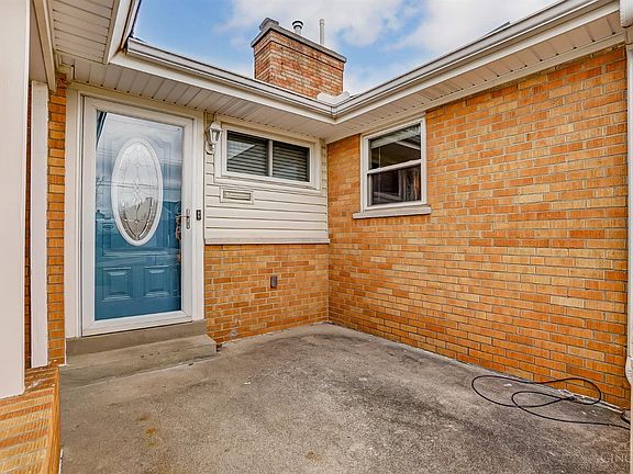 3rd image of 3124 Balsamridge Dr