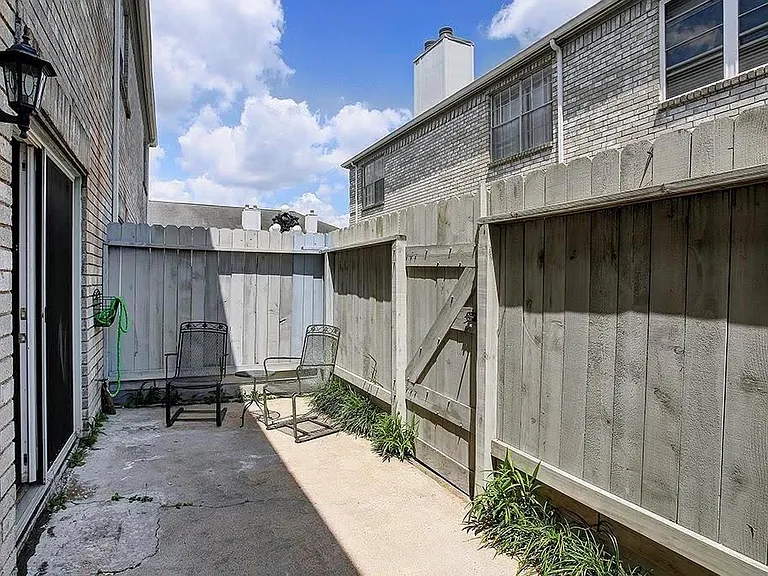 7655 Cambridge St #7655 — Photo 15