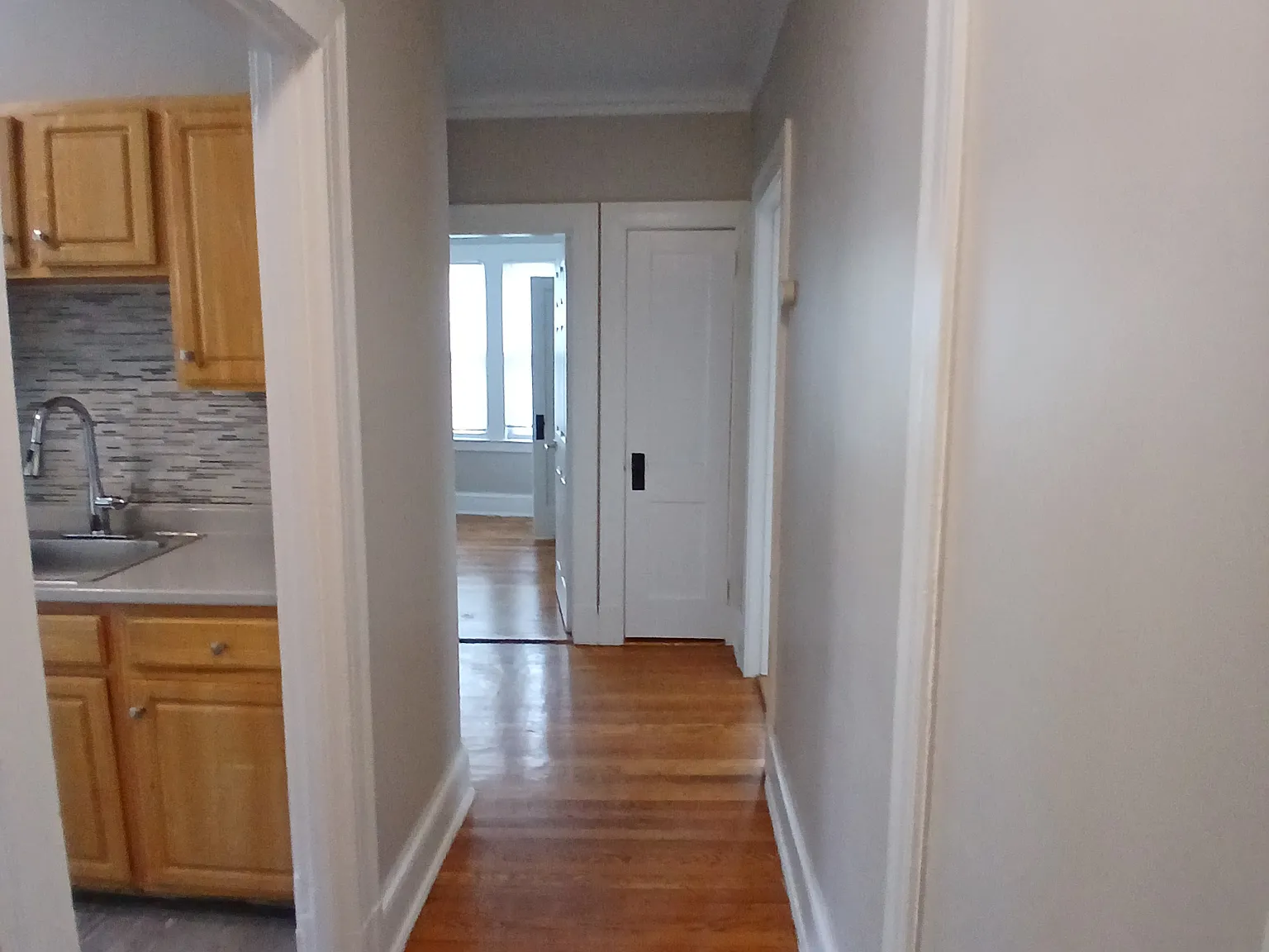 2 bed, 832 sqft, $1,525 — Photo 4