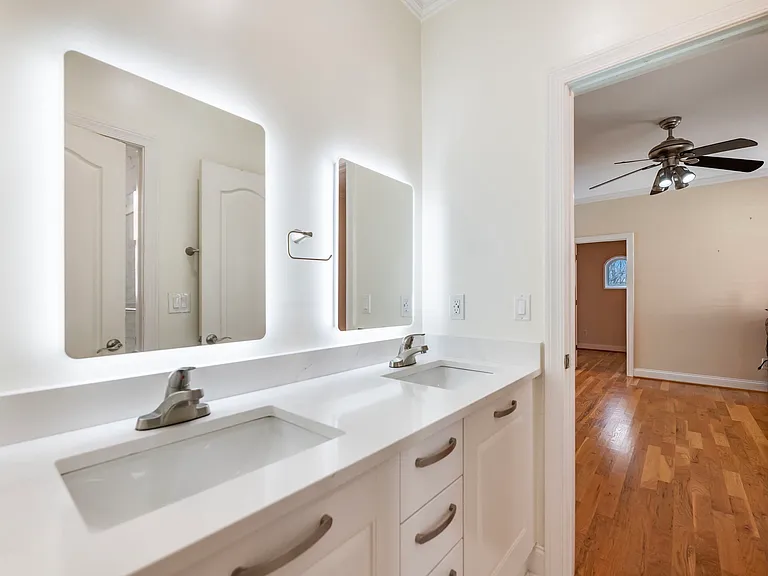 2373 Bronze Oak Ln — Photo 28