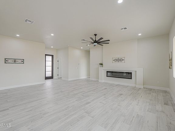 2nd image of 43419 W Carefree Place