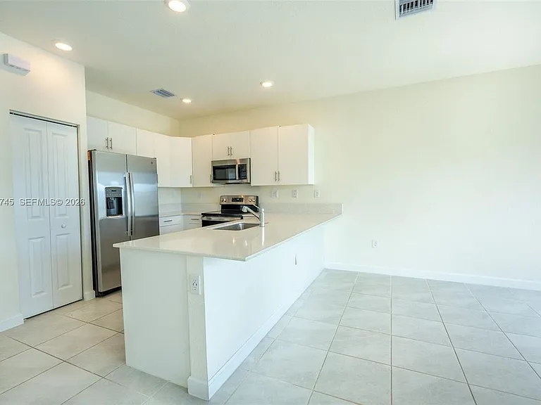 3448 W 114th Ter — Photo 18