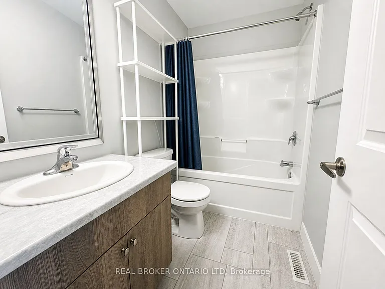 177 Edgevalley Rd #11 — Photo 12