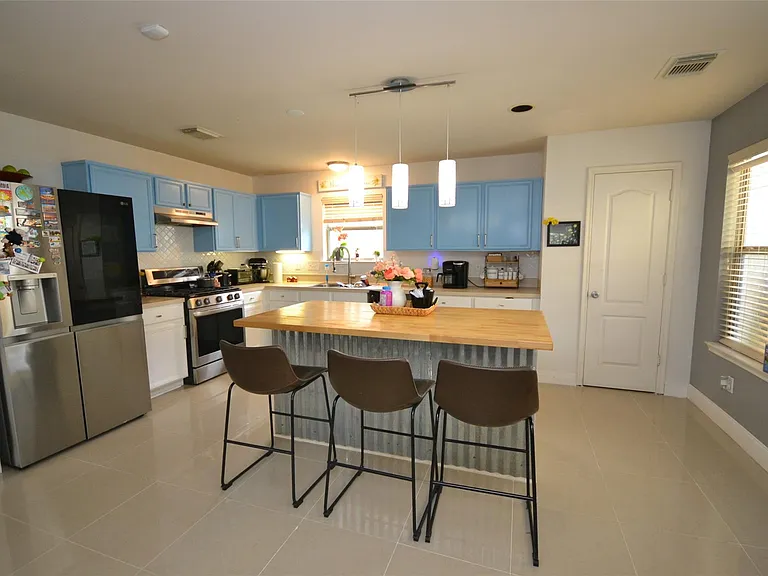 20751 Cypress Post Dr — Photo 7