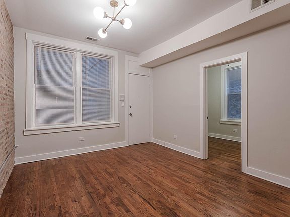 4th image of 1420 N Talman Ave APT 1R