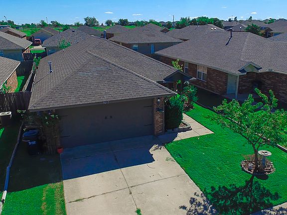 2nd image of 3612 Liberty Dr