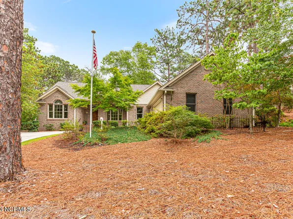 170 Bridle Path Circle, Pinehurst, NC 28374