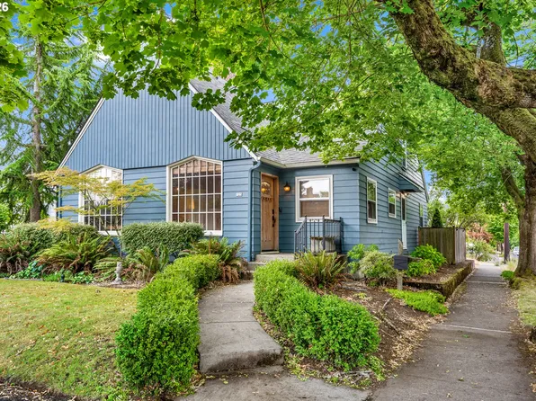 125 W 37th St, Vancouver, WA 98660