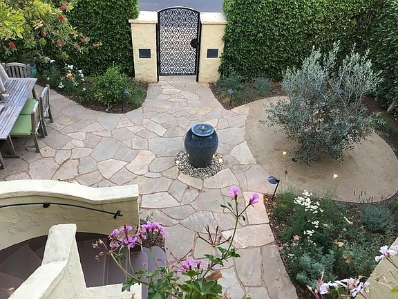 2nd image of 745 N La Jolla Ave