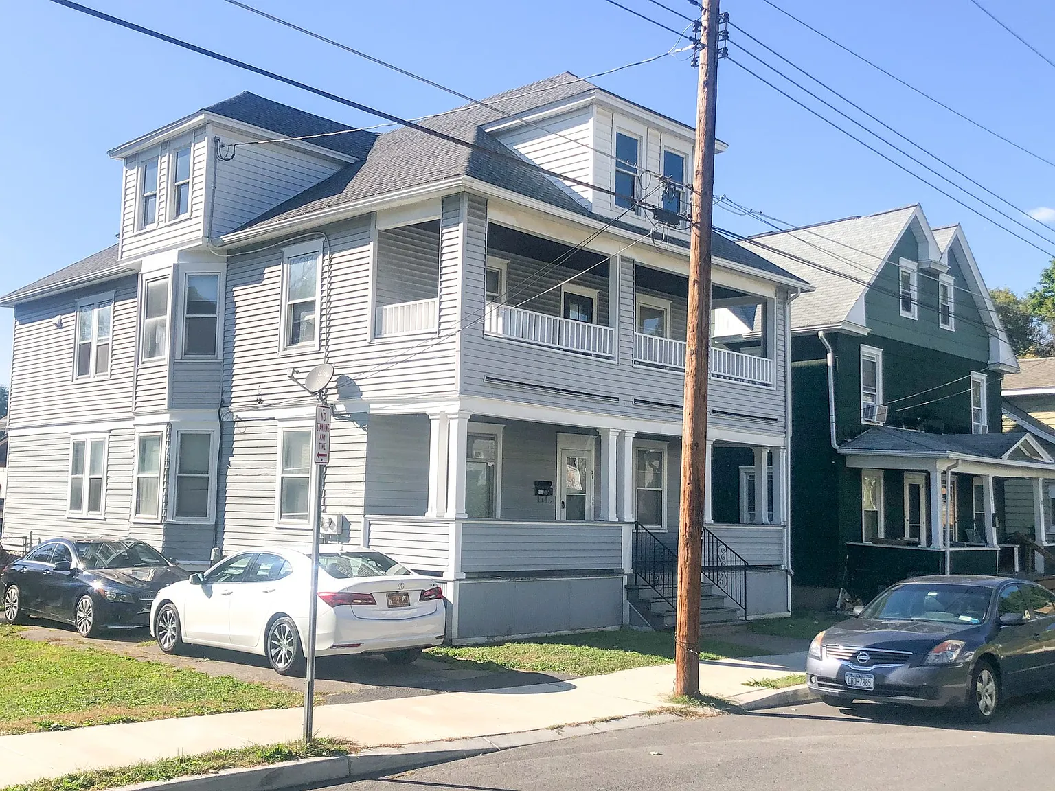 36 Farr Ave — Photo 1