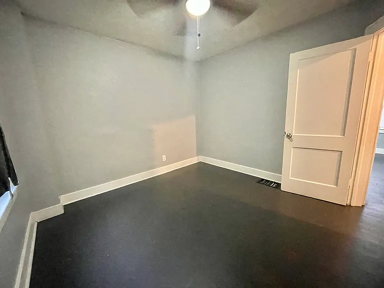 5631 Park Ave — Photo 11
