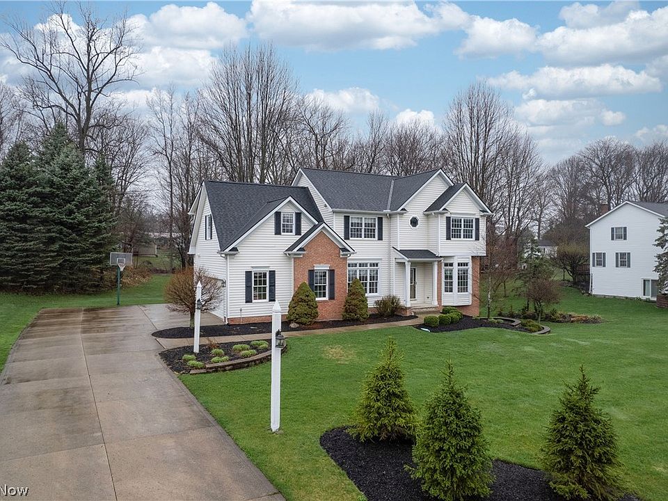 1st image of 5690 Canyon View Dr