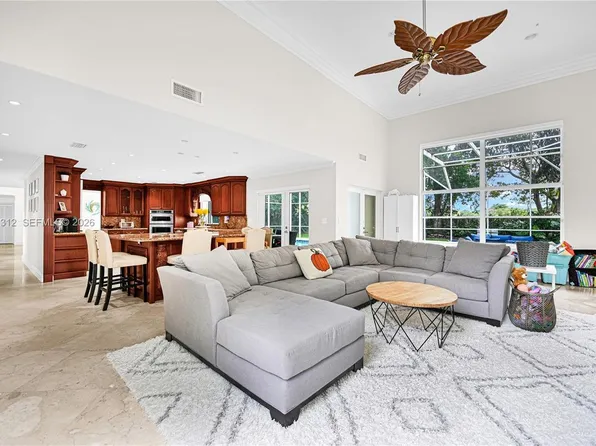 9866 SW 111th Ter, Miami, FL