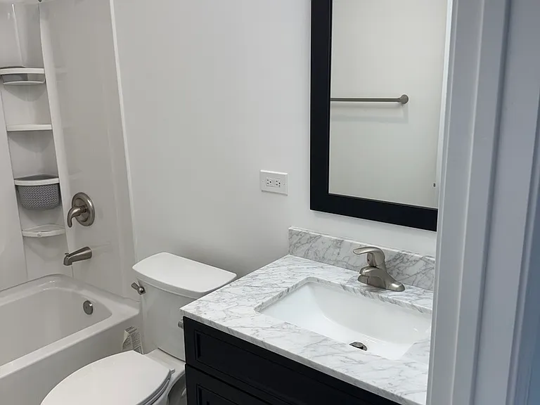 551 N Washington Ave #B — Photo 13