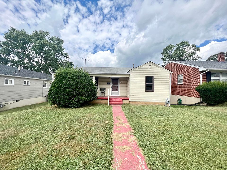 1st image of 2217 Birch Ave