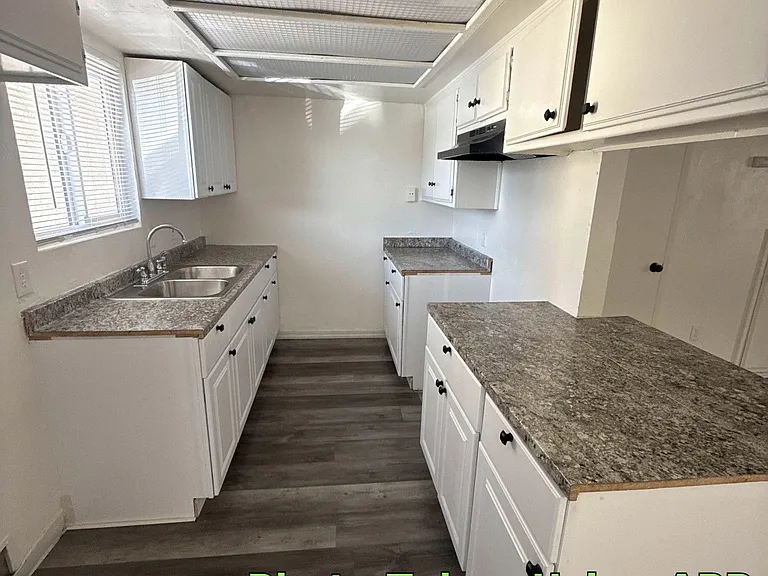 3321 Q St #C — Photo 3