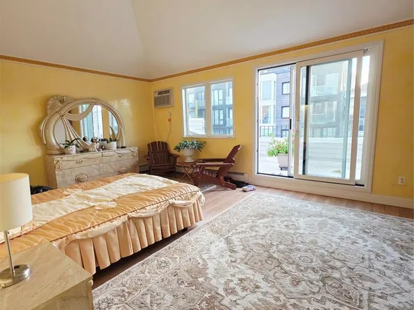 168 Beach 96th Street image 18 of 33