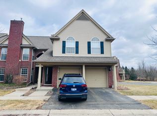 28122 Carlton Way Dr, Novi, MI 48377