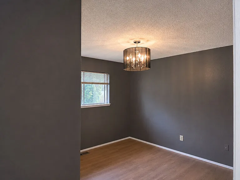 16434 NE 107th Pl — Photo 8