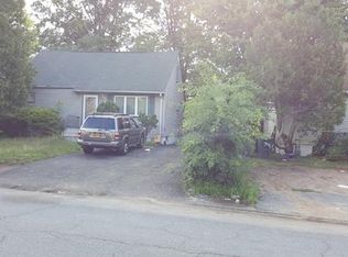 76 Twin Ave, Spring Valley, NY 10977