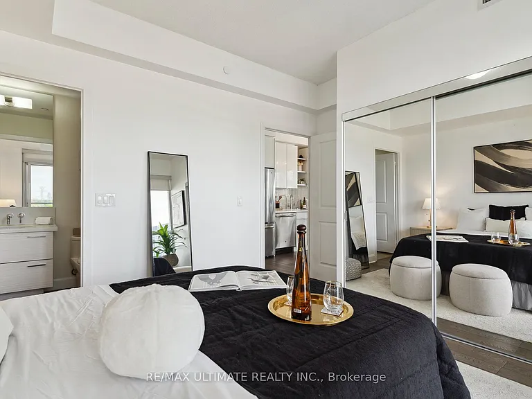 33 Shore Breeze Dr #1003 — Photo 13