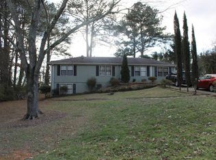 325 Huntington Cir, Alpharetta, GA 30004