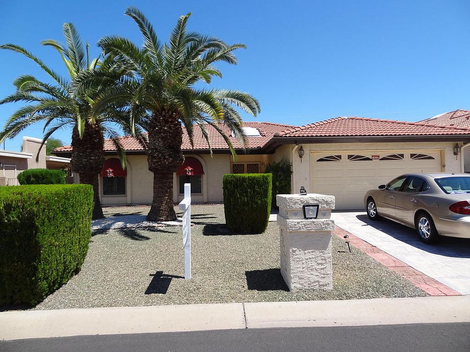 1st image of 26221 S Saddletree Dr