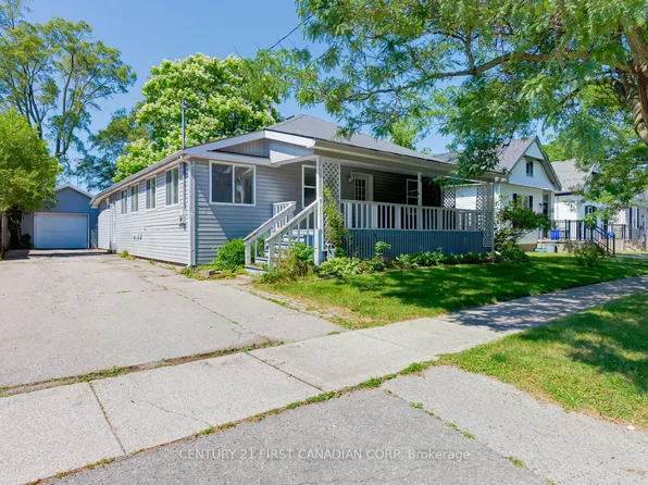 49 Charles St, London, ON N6H 1H1