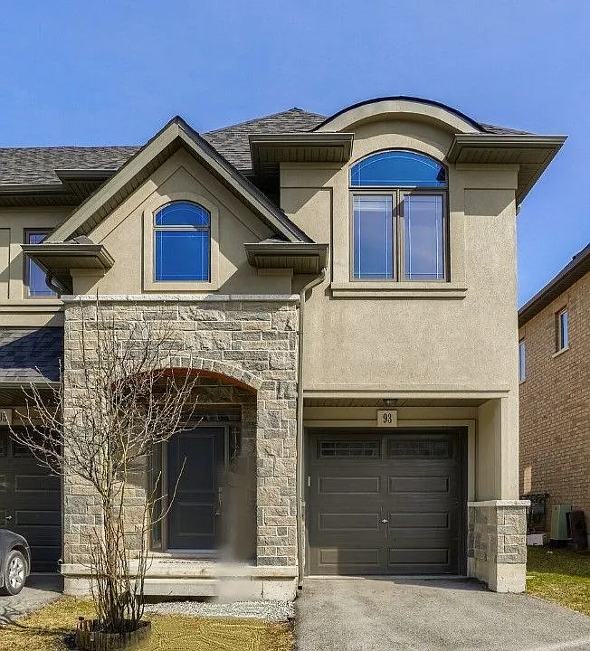 93 Sonoma Valley Cres