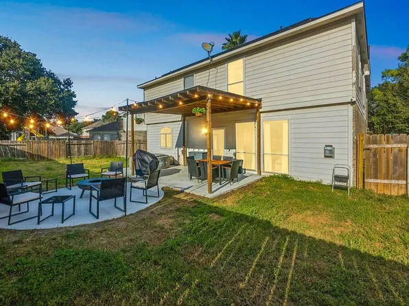 (undisclosed Address), Cypress, TX 77429