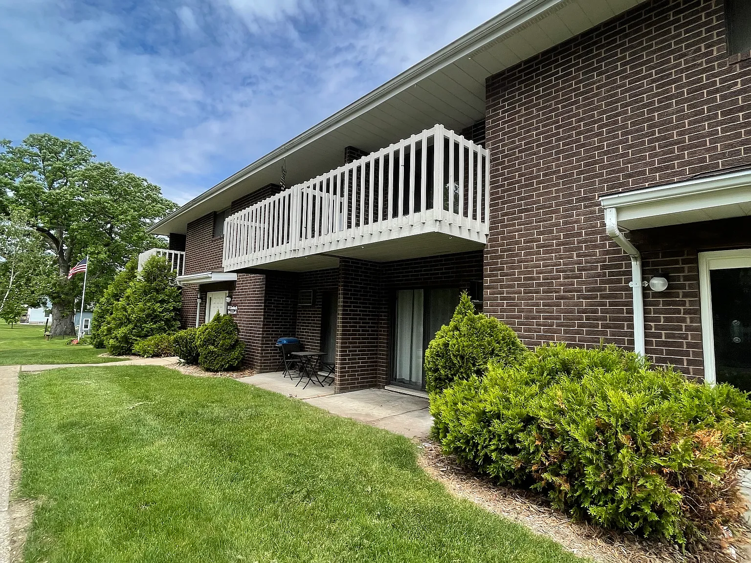 2 bed, $875 — Photo 4