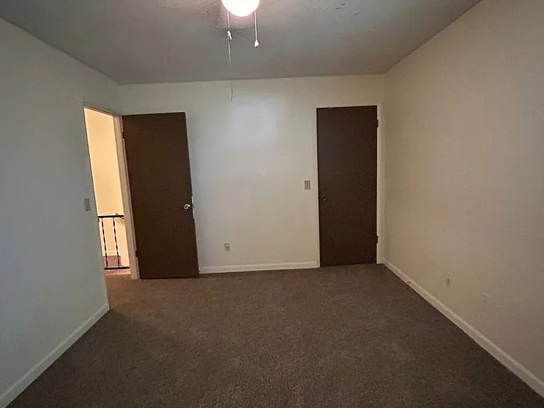 8 Anthony Cir — Photo 8