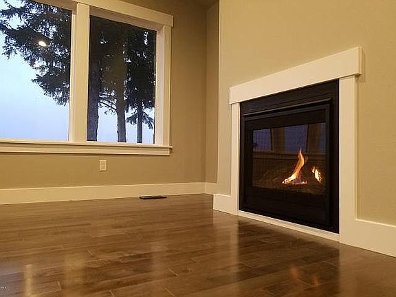 5th image of 4125 SE Lee Ave